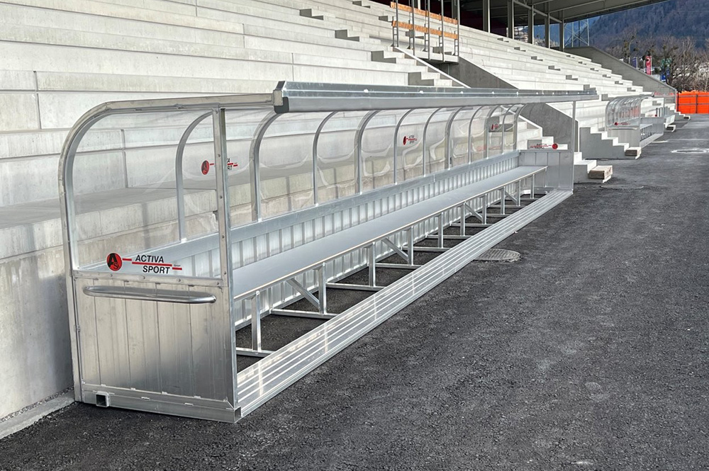 Schäper Sportgerätebau - Sonderkosntruktion Spielerkabine 11m